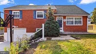 Building Photo - 203 Ashwood Way