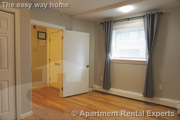 Foto del edificio - 27-29 Lambert St Unit #1L