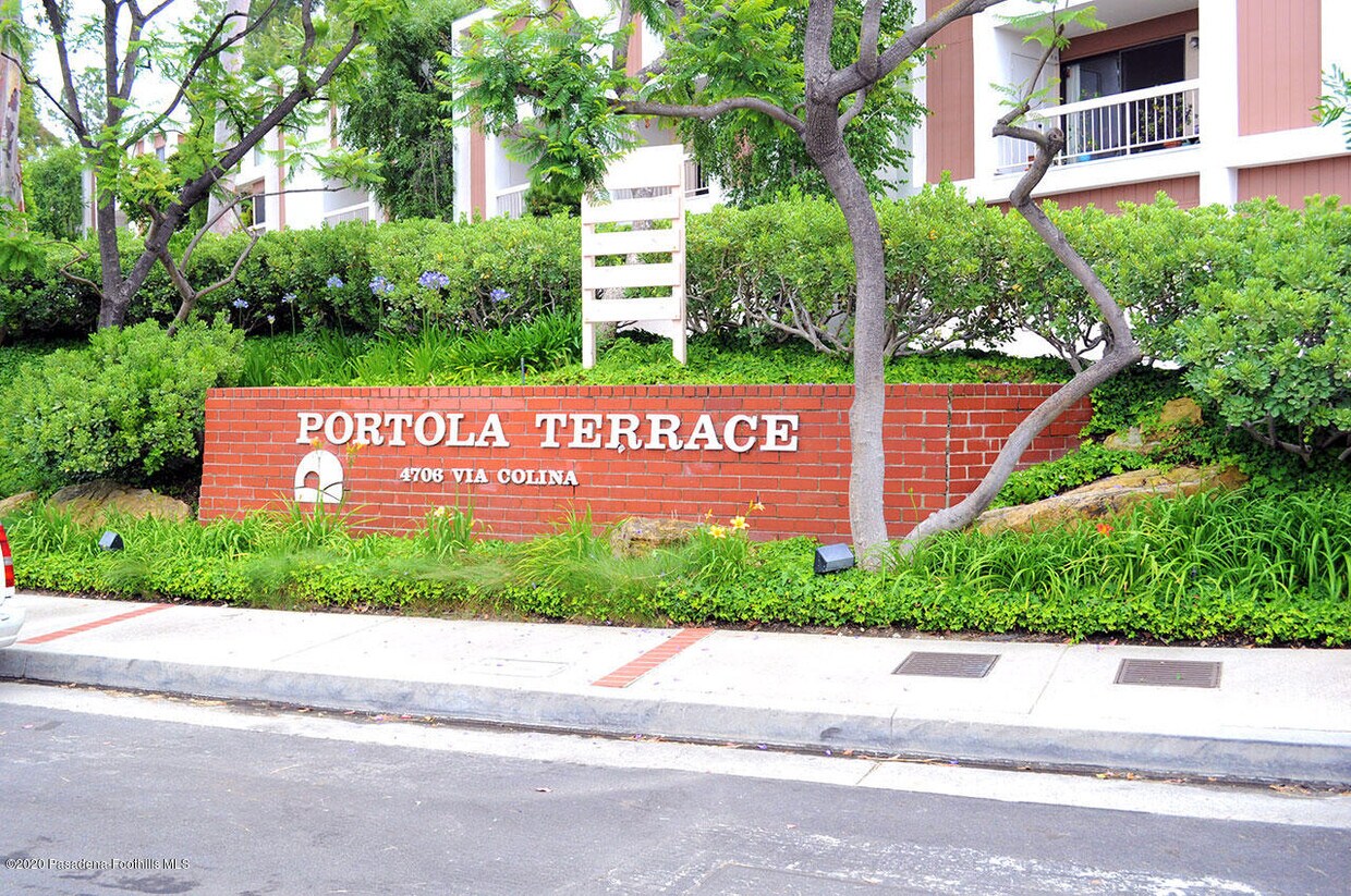 Primary Photo - 754 Portola Terrace