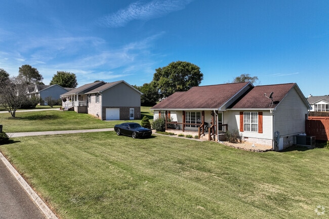 You'll find that Ranch style homes are by far the most popular house style in Prospect.