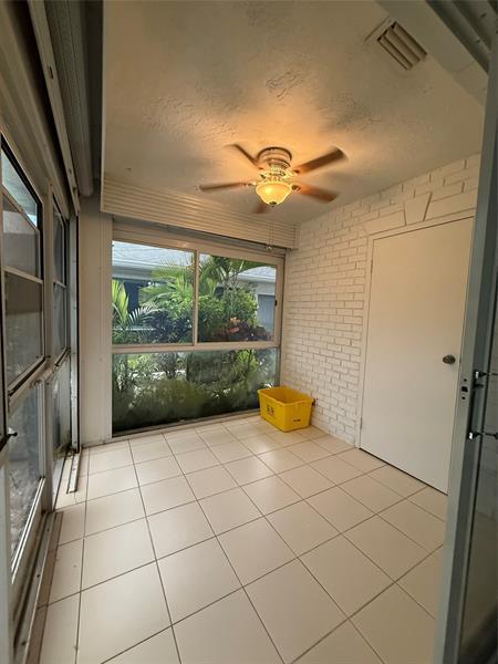 Foto del edificio - 10122 S 40th Trail
