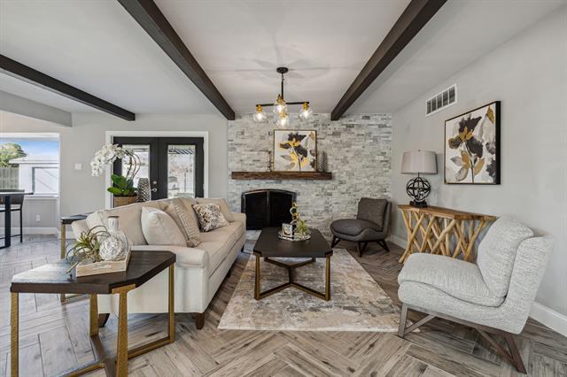 Foto del edificio - 3707 Alta Vista Ln