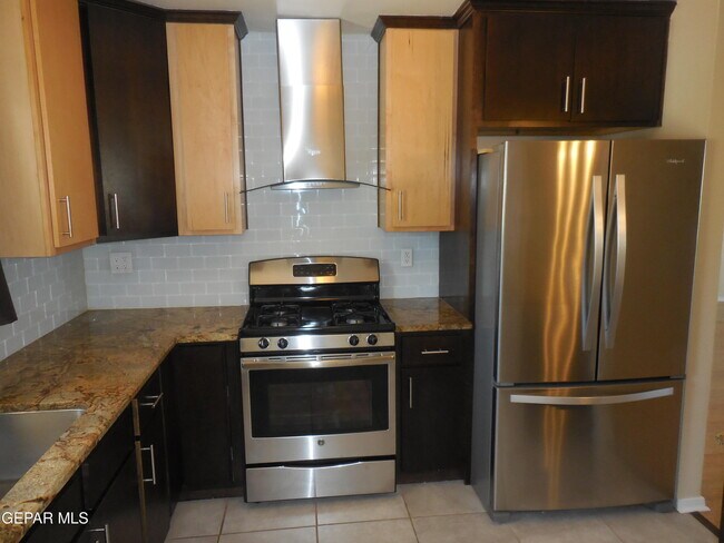 Foto del edificio - 112 Tobar Way