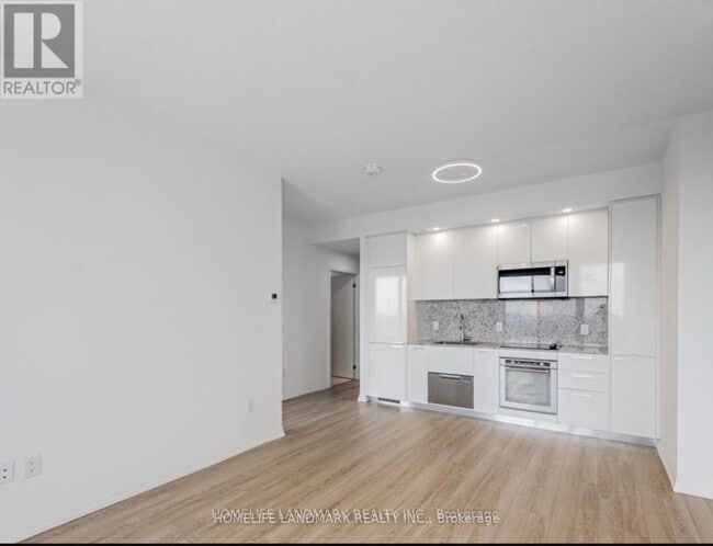 Building Photo - 75-675 Canterbury Pl