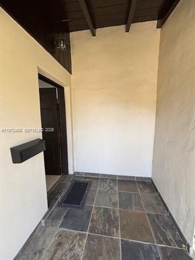 Photo - 400 S Le Jeune Rd House