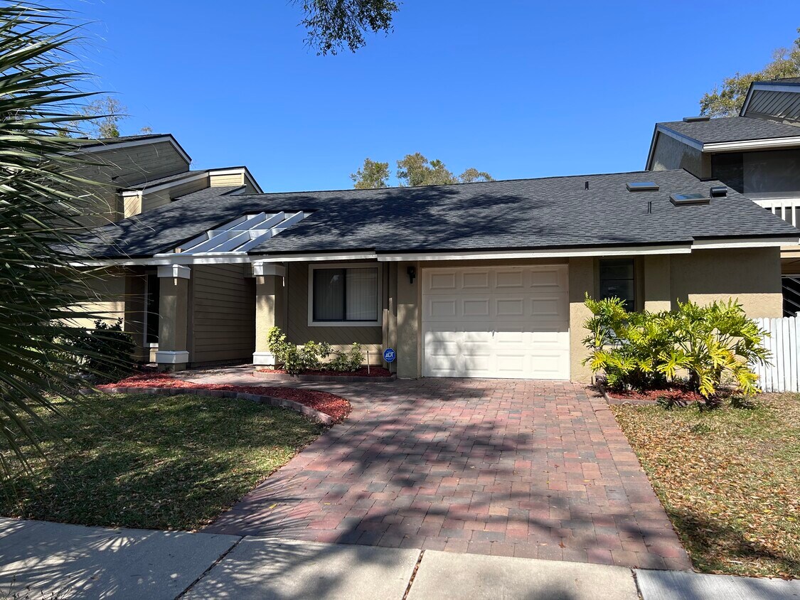 Foto principal - 8559 Pomelo Tree Ln