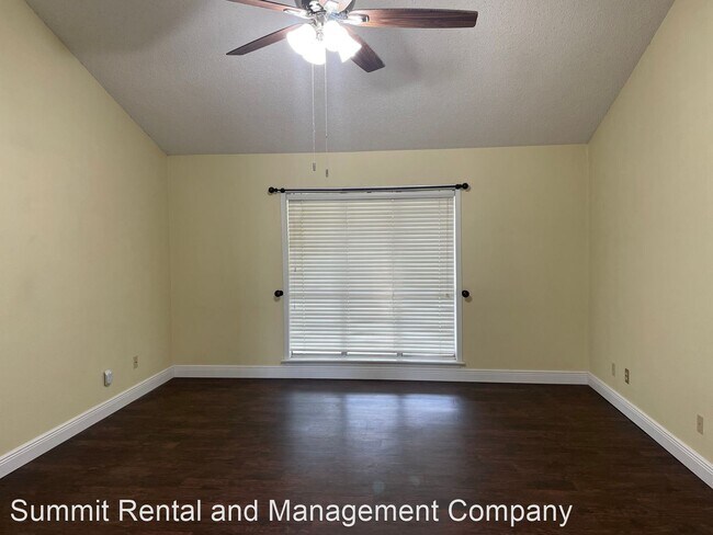 Building Photo - 3 br, 2 bath House - 319 Timberlane Dr.