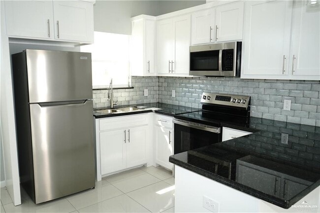 Foto del edificio - 2113 E San Andrea St