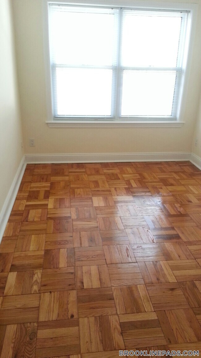 Foto del edificio - 115 Gerry Rd