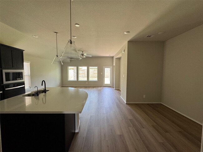 Building Photo - 9511 Sierra Crst Ln