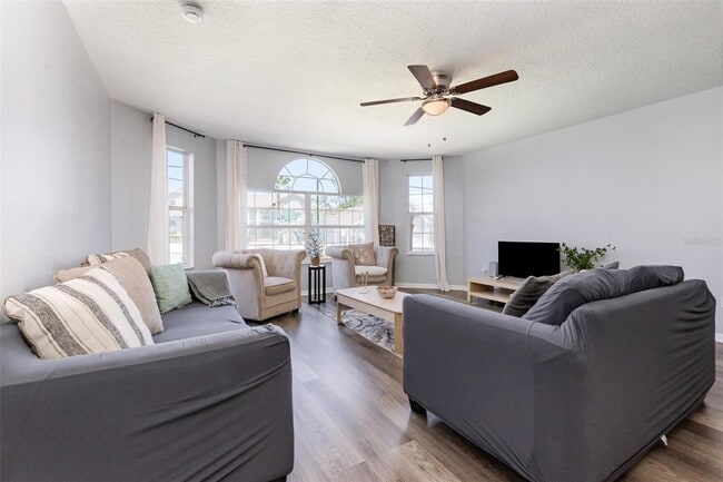 Foto del edificio - 8711 Rockingham Terrace