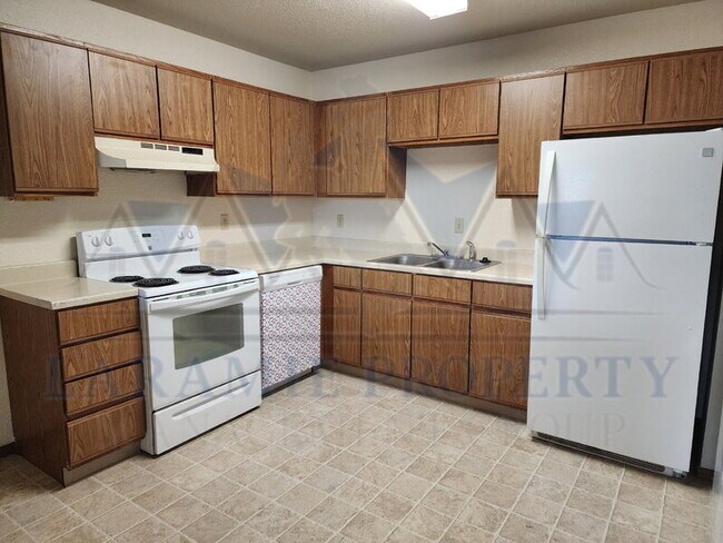 Foto del edificio - 4413 E Grays Gable Rd