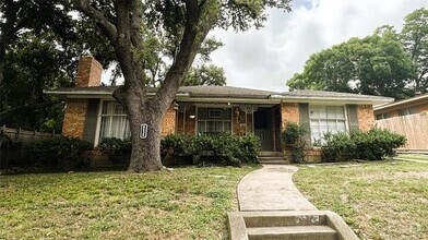 Building Photo - 6536 Ravendale Ln
