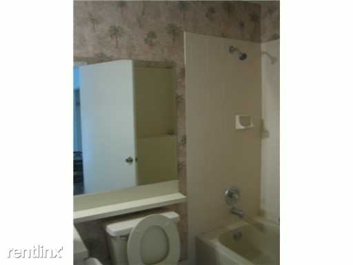 Building Photo - 2 br, 2 bath  - 1211 Summit Place Cir Apt A