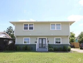 Building Photo - 3412 Blodgett St