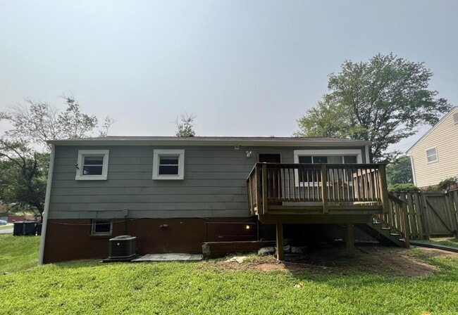 Building Photo - 8400 Richville Drive