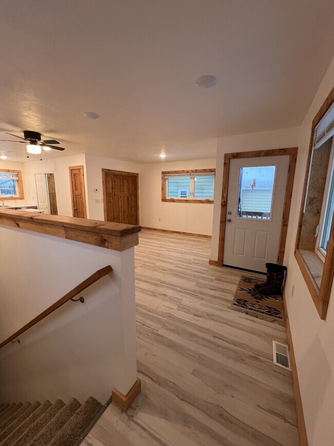 Foto del edificio - 3307 Iowa St