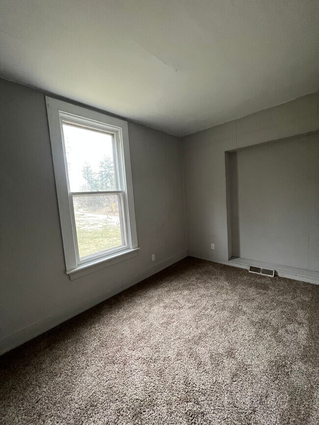 Building Photo - 1430 Jersey Ridge Rd