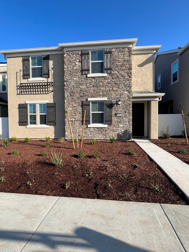 8814 Crimson Ridge Way Unit 8814.1346280, Roseville, CA 95747 Room