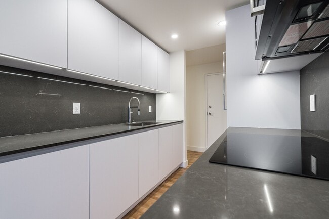 Building Photo - 56 Eccleston Drive