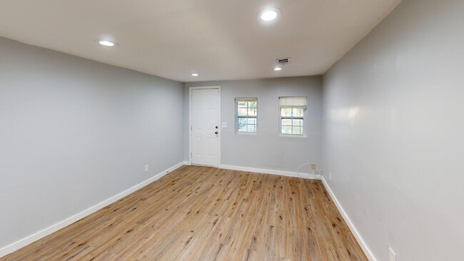 Building Photo - 3BR Home for Rent in Perdido Key – Minutes...