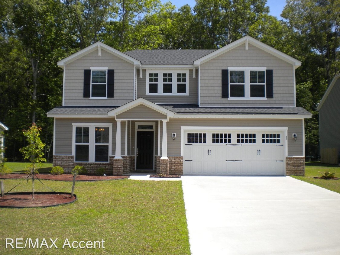 Foto principal - 67 Lonnie Dr