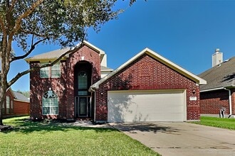 Building Photo - 3326 Beacon View Ct