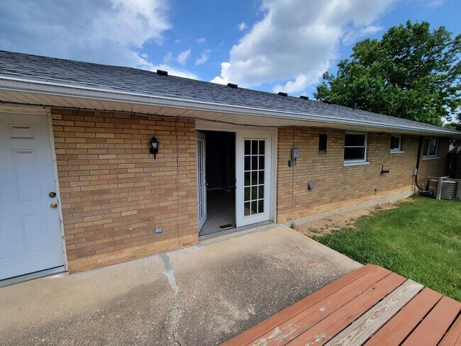 Building Photo - 309 E Page Ave 3BR/2BA (Trenton)