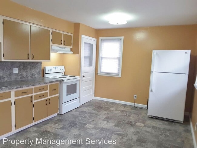 Building Photo - 2 br, 1 bath House - 911 Erwin St
