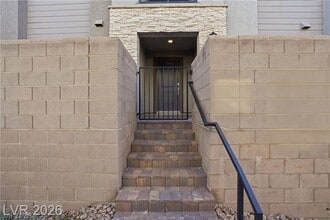 Building Photo - 146 Sul Ponticello Ave
