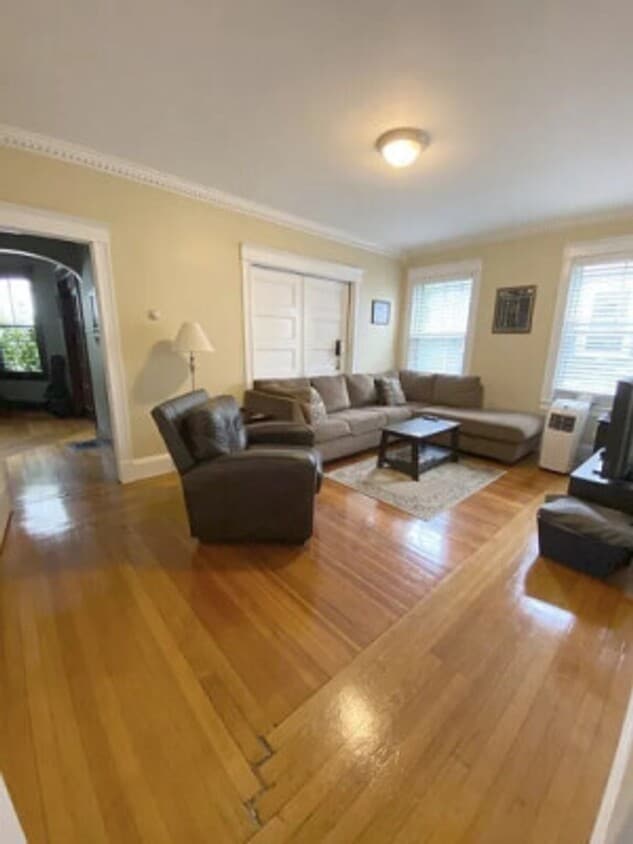 ALLSTON 3 BR Apartment - 9/1 - ALLSTON 3 BR Apartment - 9/1