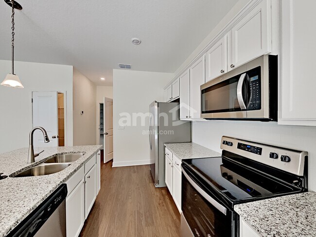 Foto del edificio - 2795 Wilder Meadows Ln