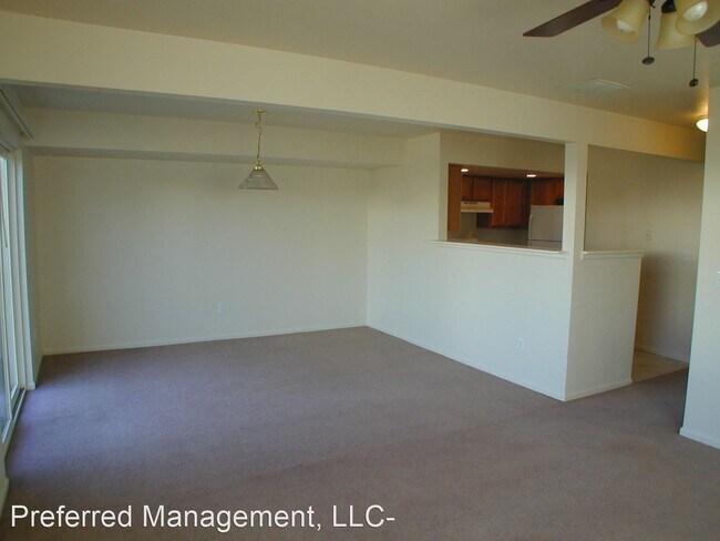 Building Photo - 3 br, 2.5 bath House - 326 Snyder Avenue