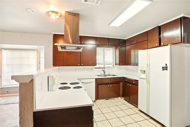 Foto del edificio - 6005 Kingston Rd