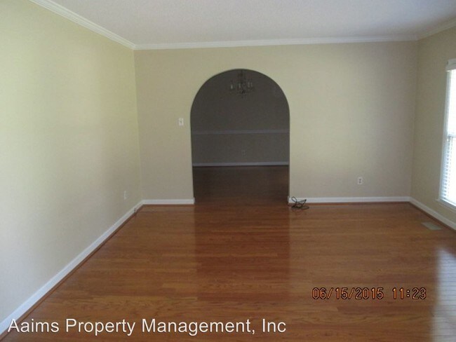 Building Photo - 6282 River Ridge Rd