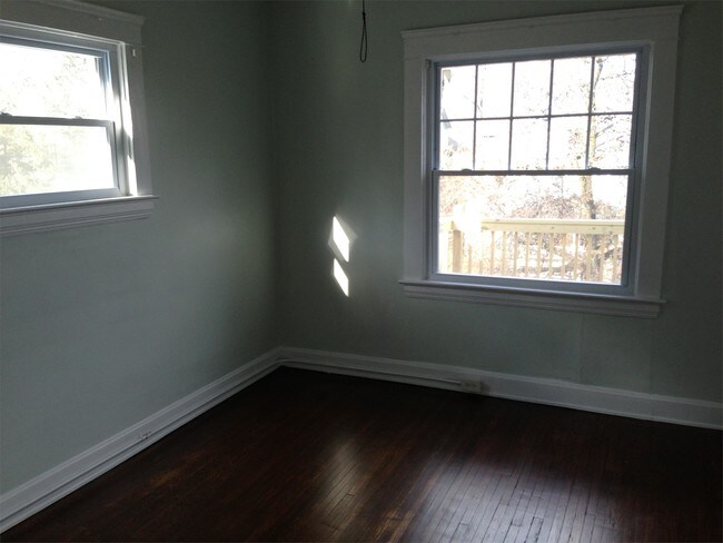 Foto del edificio - 2245 Bellfield Ave