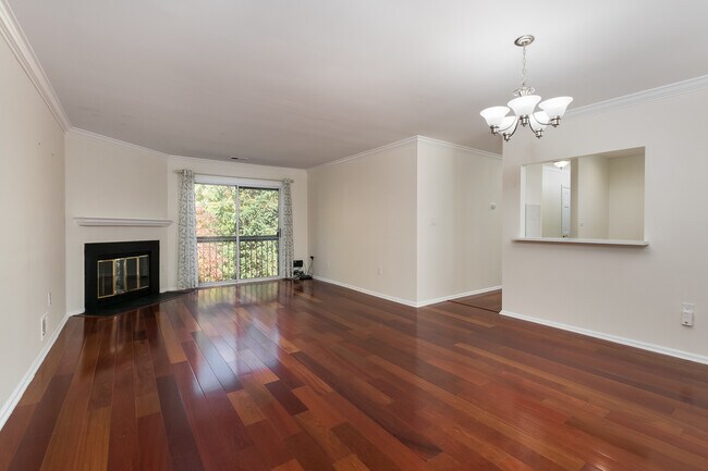 Foto del edificio - 47 Juniper Ct