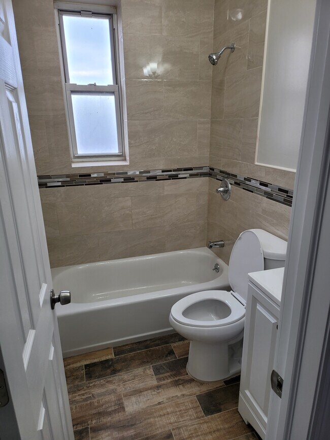 Bathroom - 367 20th St