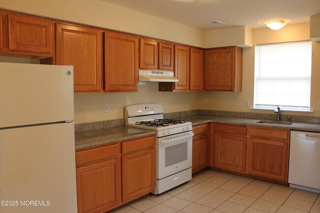 Foto del edificio - 1529 Windward Ave