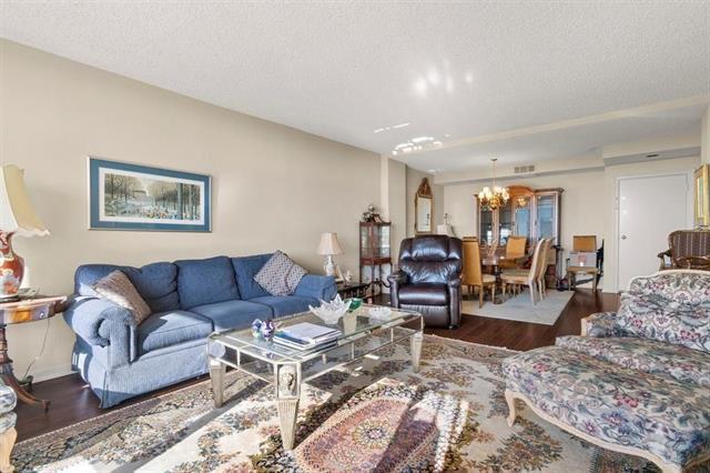 Foto del edificio - 5200 Keller Springs Rd