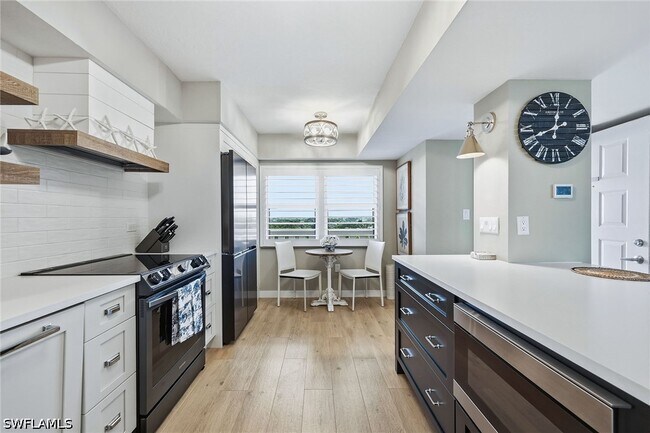 Foto del edificio - 5501 Heron Point Dr