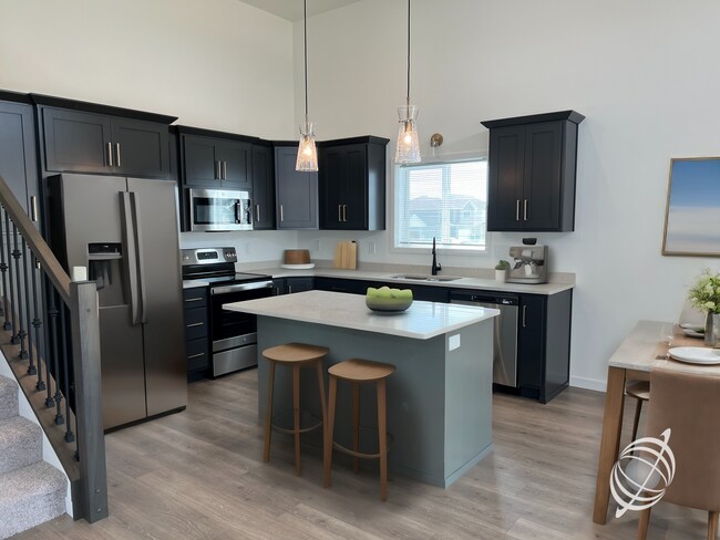 Foto del edificio - Spacious 3-Bedroom, 3-Bath Home in Horace, ND