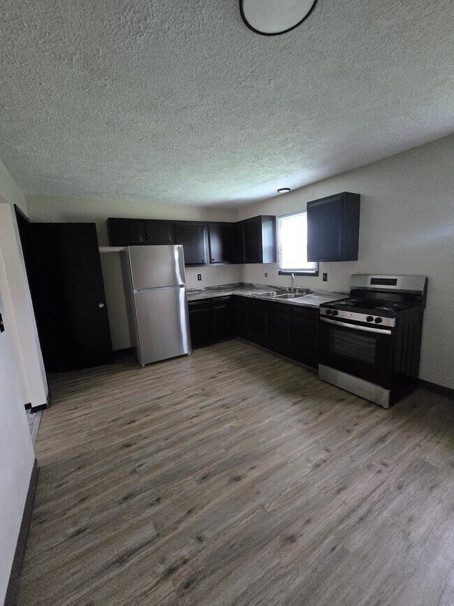 Foto del edificio - 1413 E 38th St