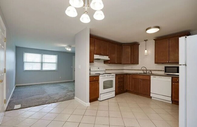 Foto del edificio - 7712 Redbank Ln