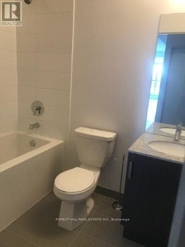 Photo du bâtiment - 1486 Bathurst St