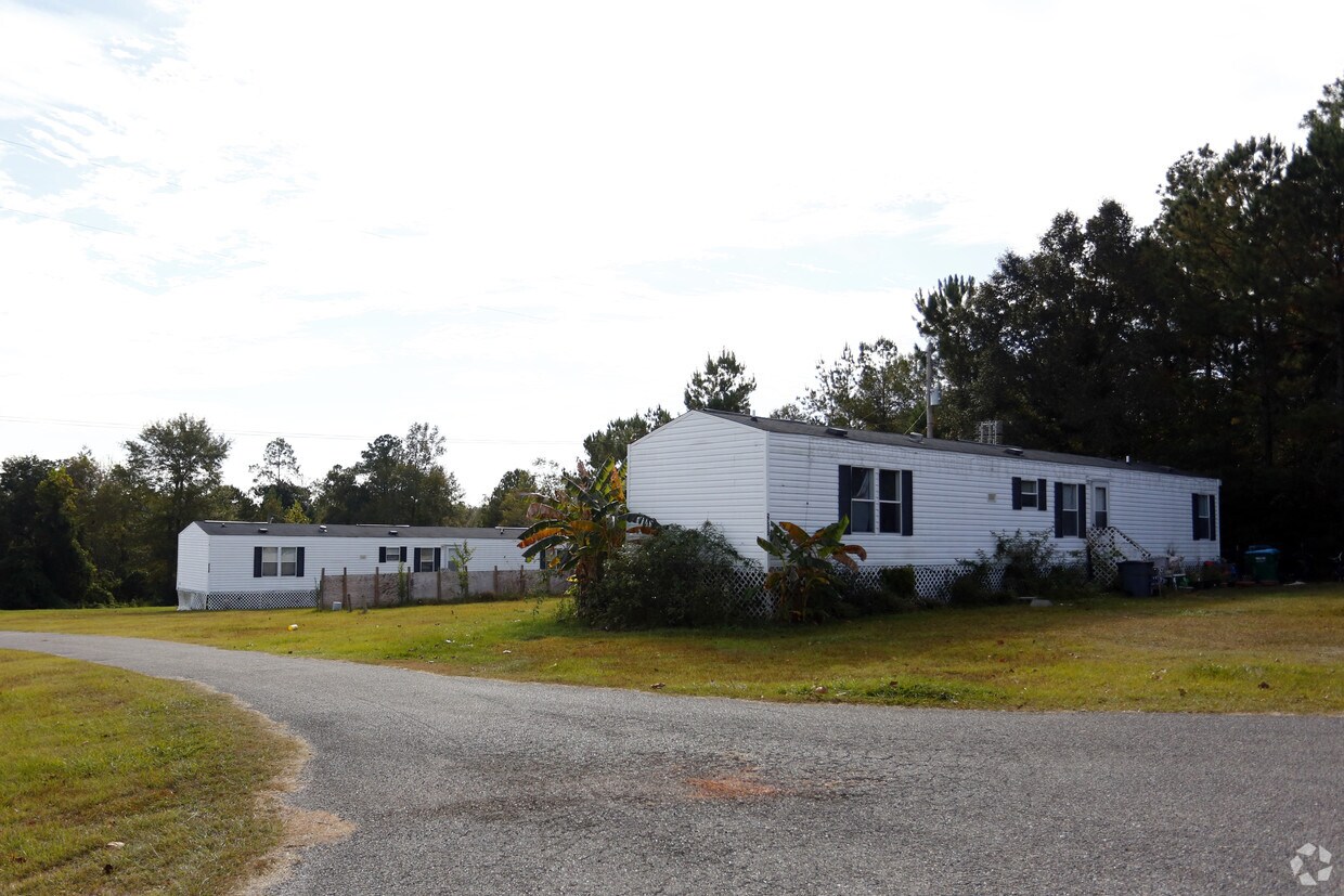 Foto del edificio - 27564 River Rd
