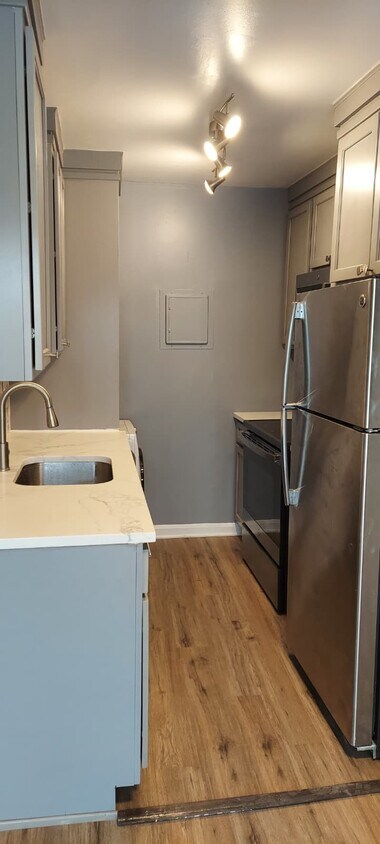 Foto principal - 3415 5th St SE