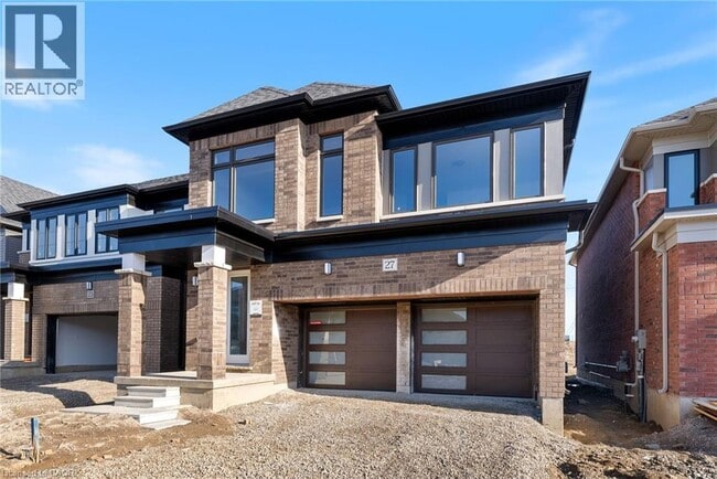 Building Photo - 27 Blain Dr