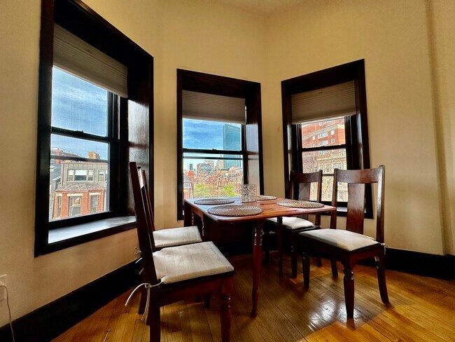 Foto del edificio - 34 Gloucester St