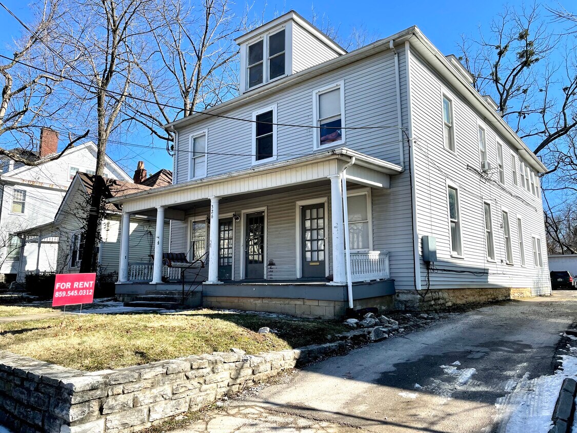 Primary Photo - 326 Woodland Ave